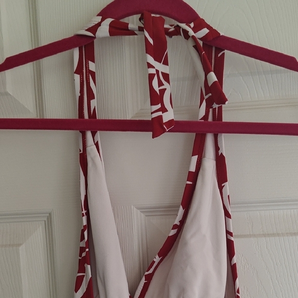 Jantzen One Piece Swimsuit in Red and White - Picture 4 of 7